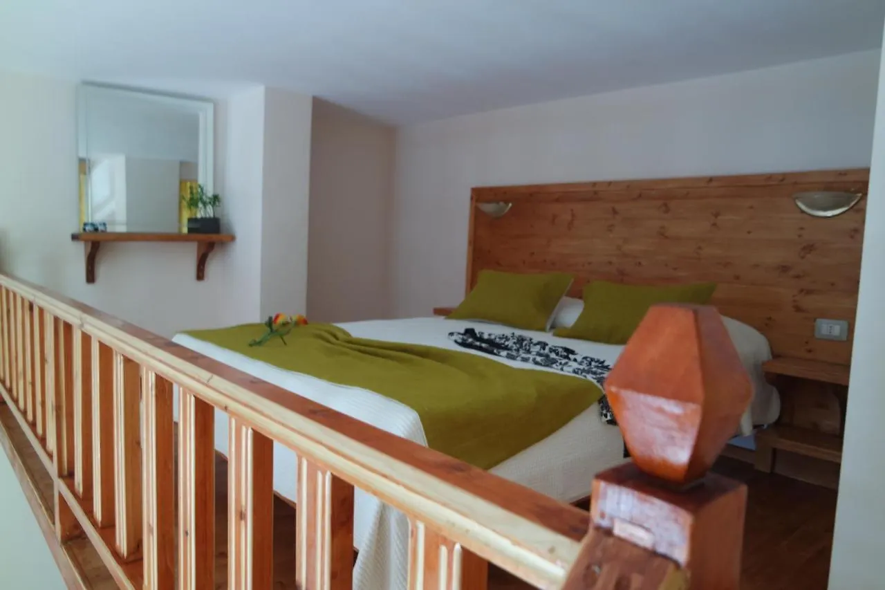 Relax Apts Saranda 0*,  Arnavutluk