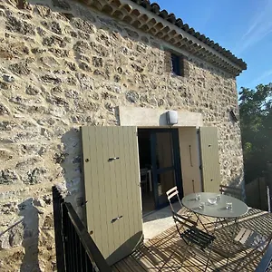 https://gtes-aubergine-et-poivron.hotels-rhonealpes.com