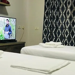 https://proper-house-iva.hotels-in-tirana.com