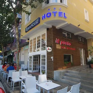 Town House Hotel Tirana