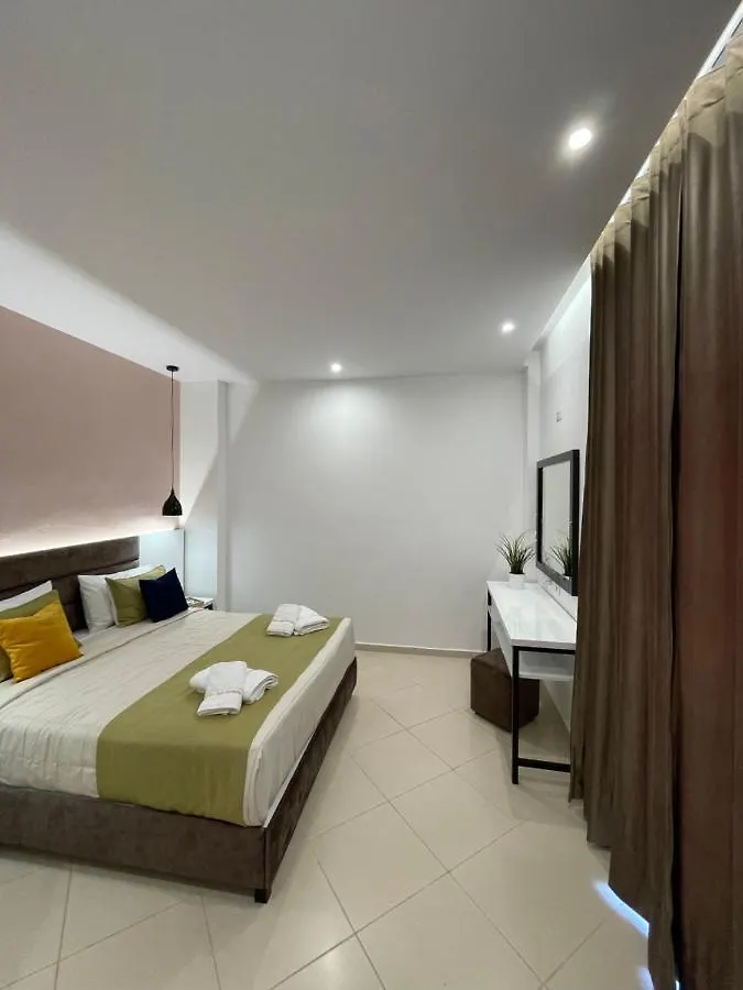 Relax Apts Saranda 0*, Sarande